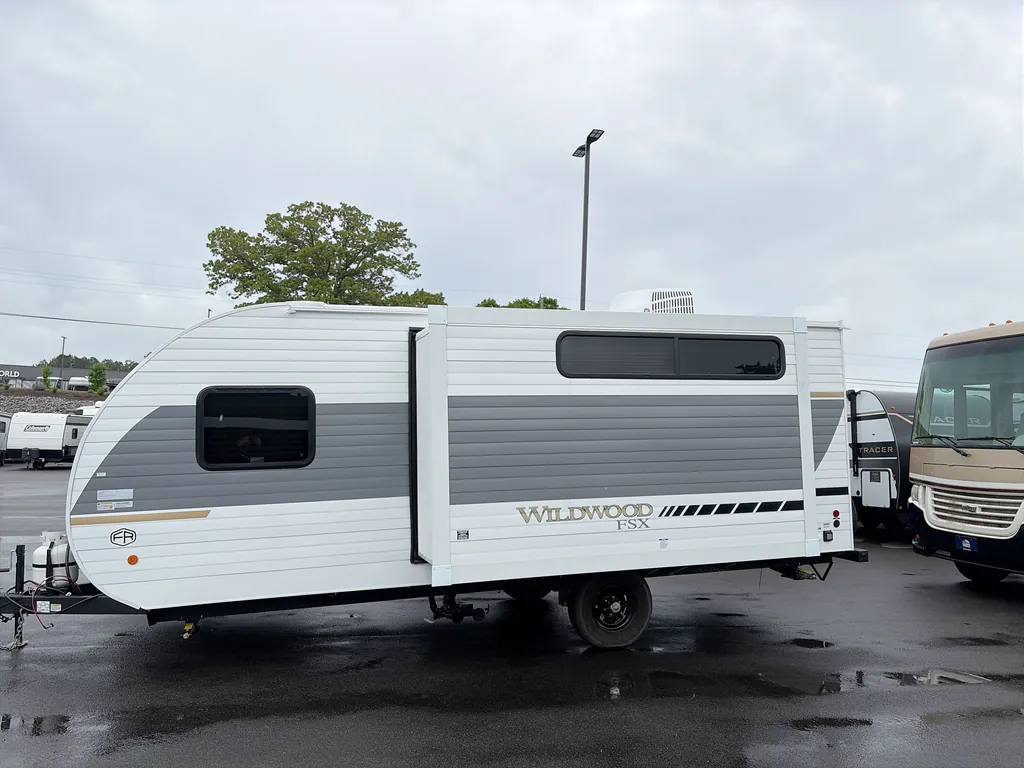 2026 Forest River Wildwood Fsx 180ICE, Photos photo 6