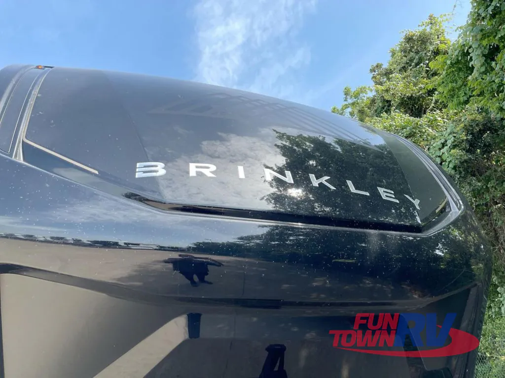 2026 Brinkley Model Z 3515, Photos photo 3