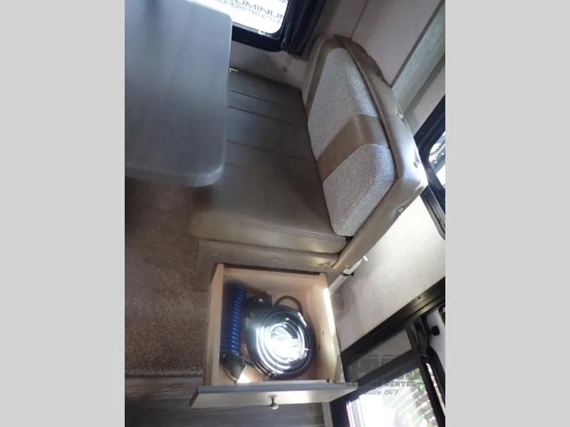 2026 Northwood Arctic Fox Camper 811 - Photo 4