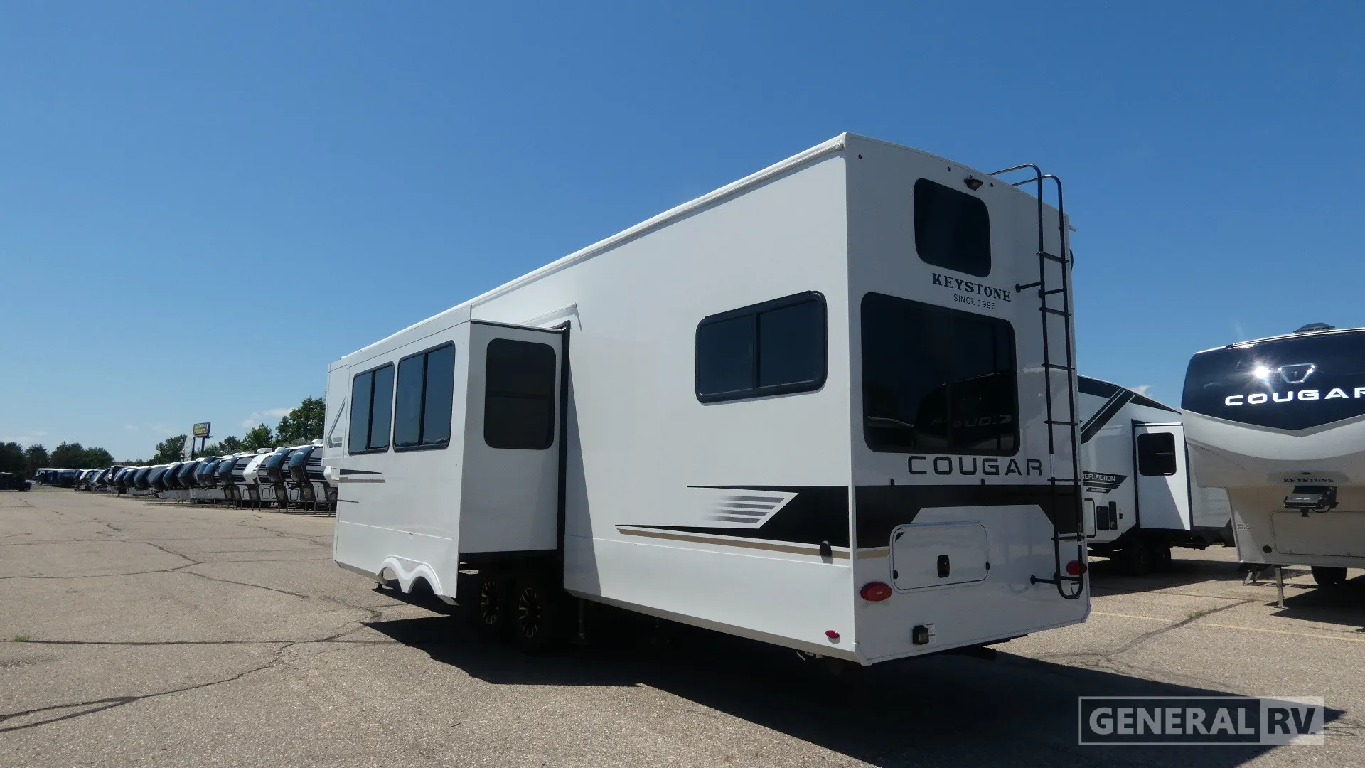 2027 Keystone Cougar 364BHL - Photo 4