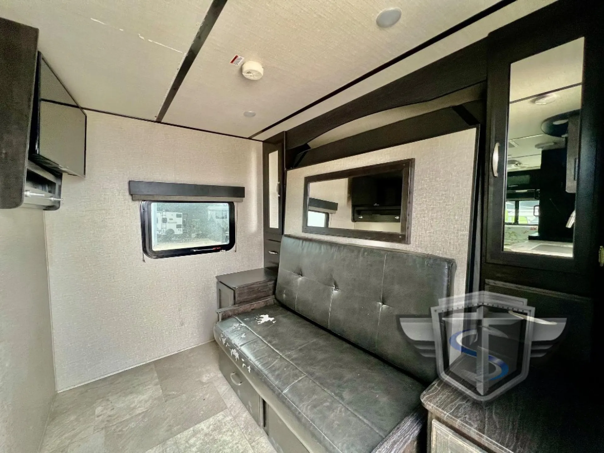 2019 Grand Design Imagine XLS 19RLE - Photo 3