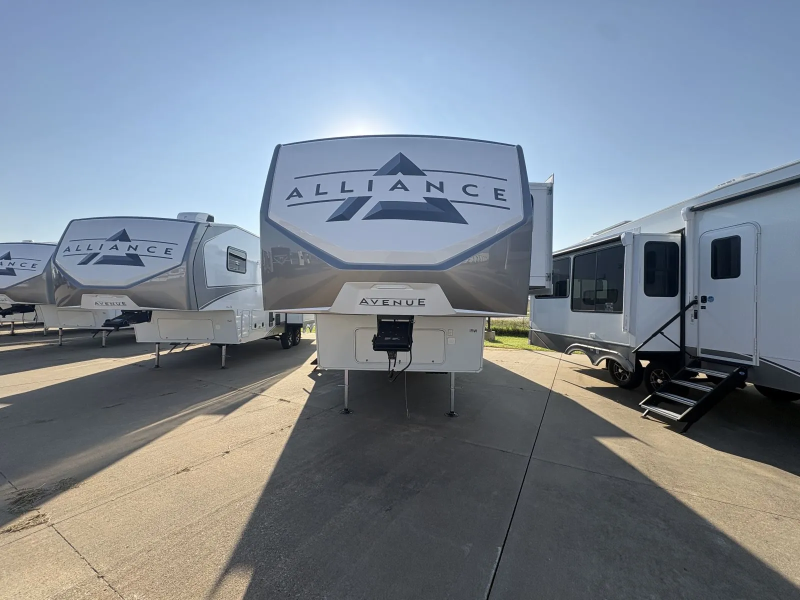 2026 Alliance RV Avenue 38DBL - Photo 4
