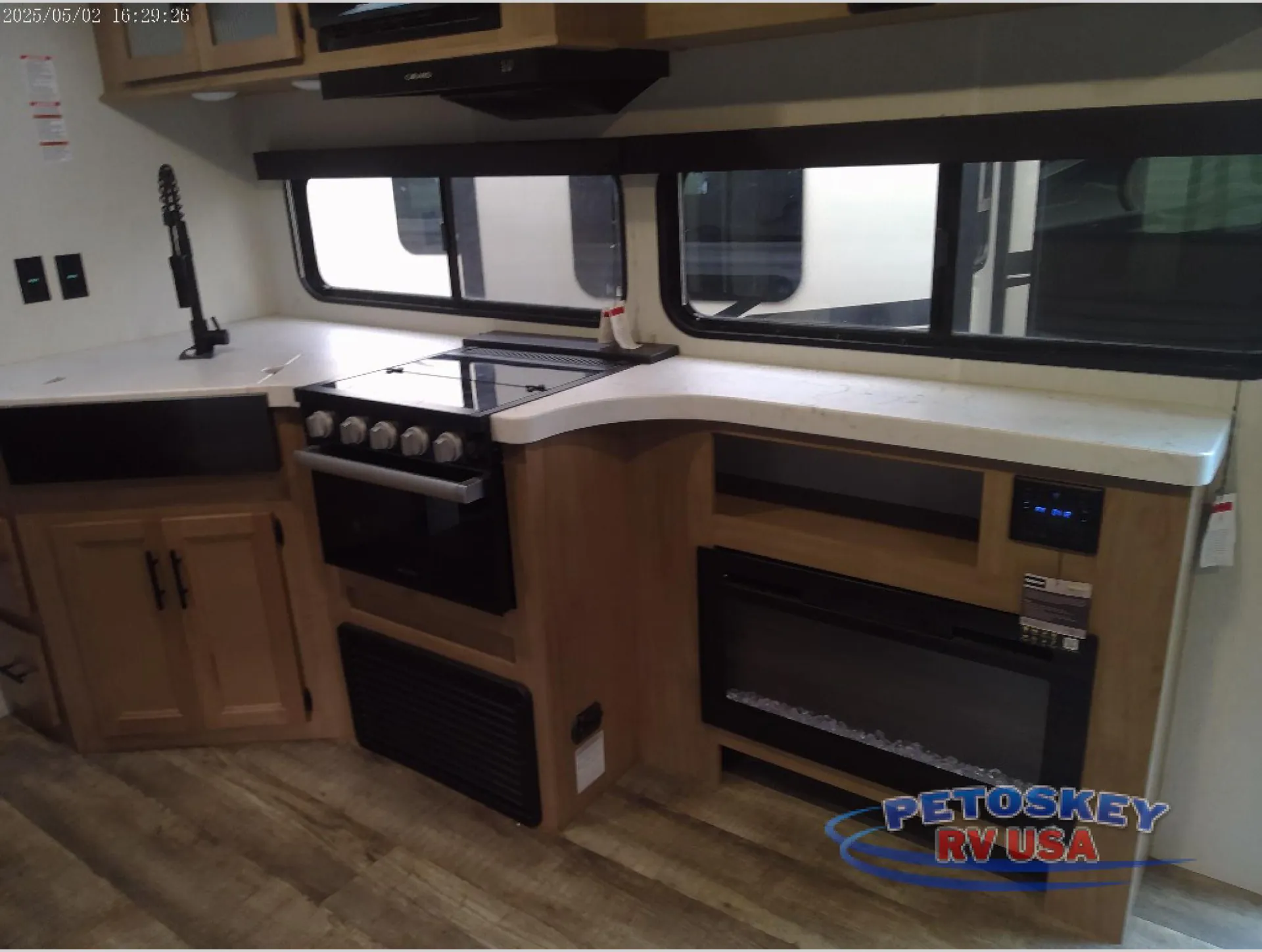 2023 Forest River Cherokee 243TR - Photo 3