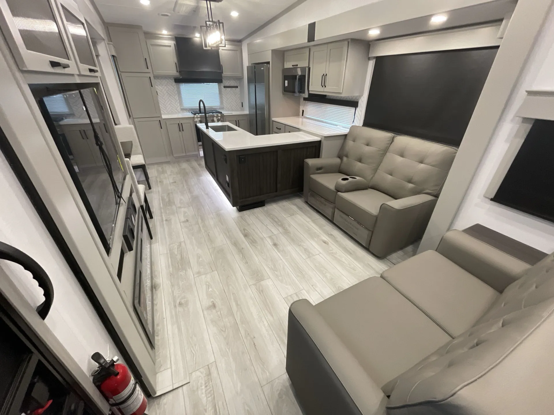 2026 Keystone Montana High Country 325RK — living area main