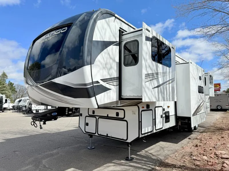 2025 KZ Durango Gold G388FLS - Photo 2