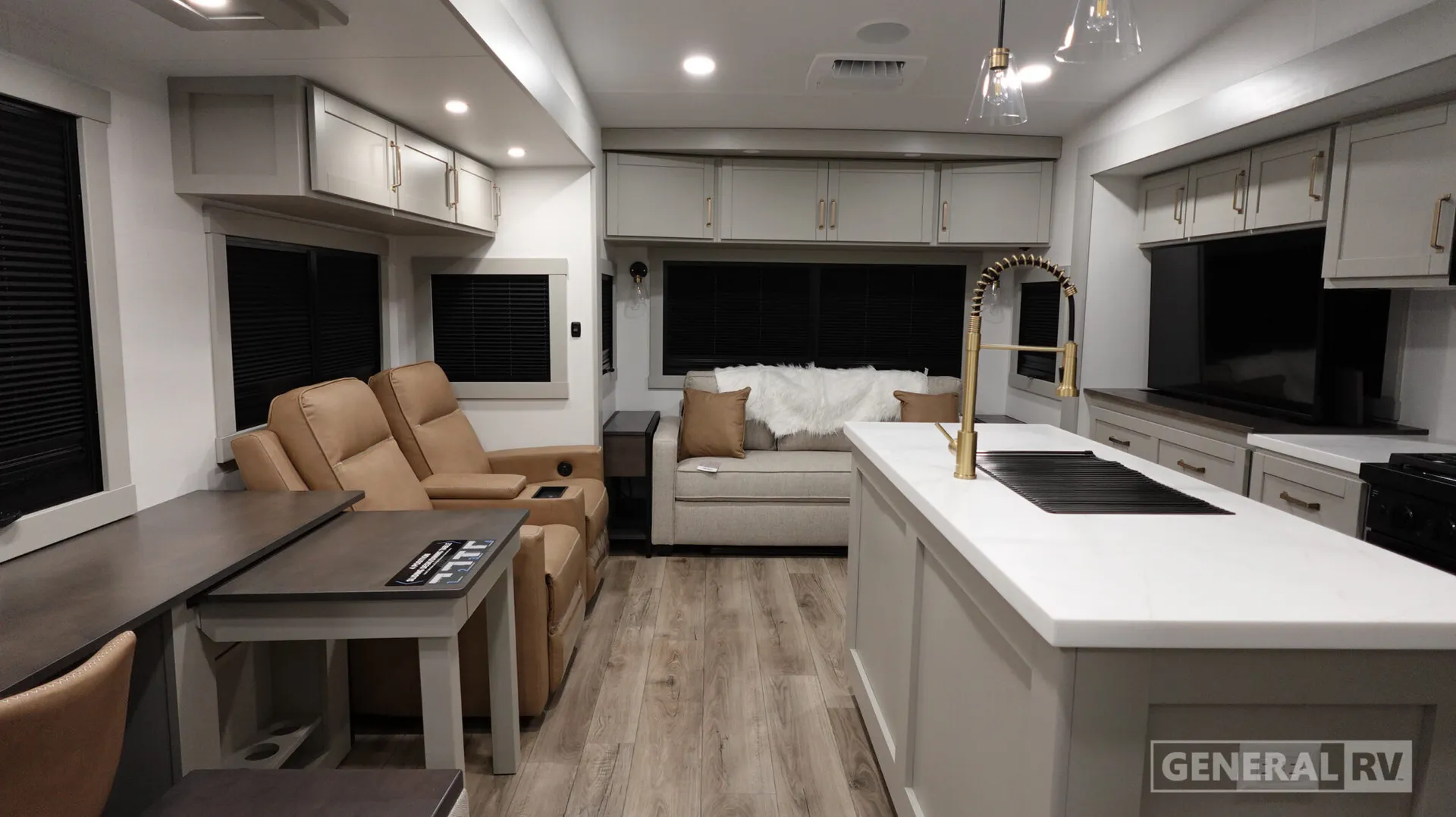 2026 Brinkley Model Z 3100 - Photo 3