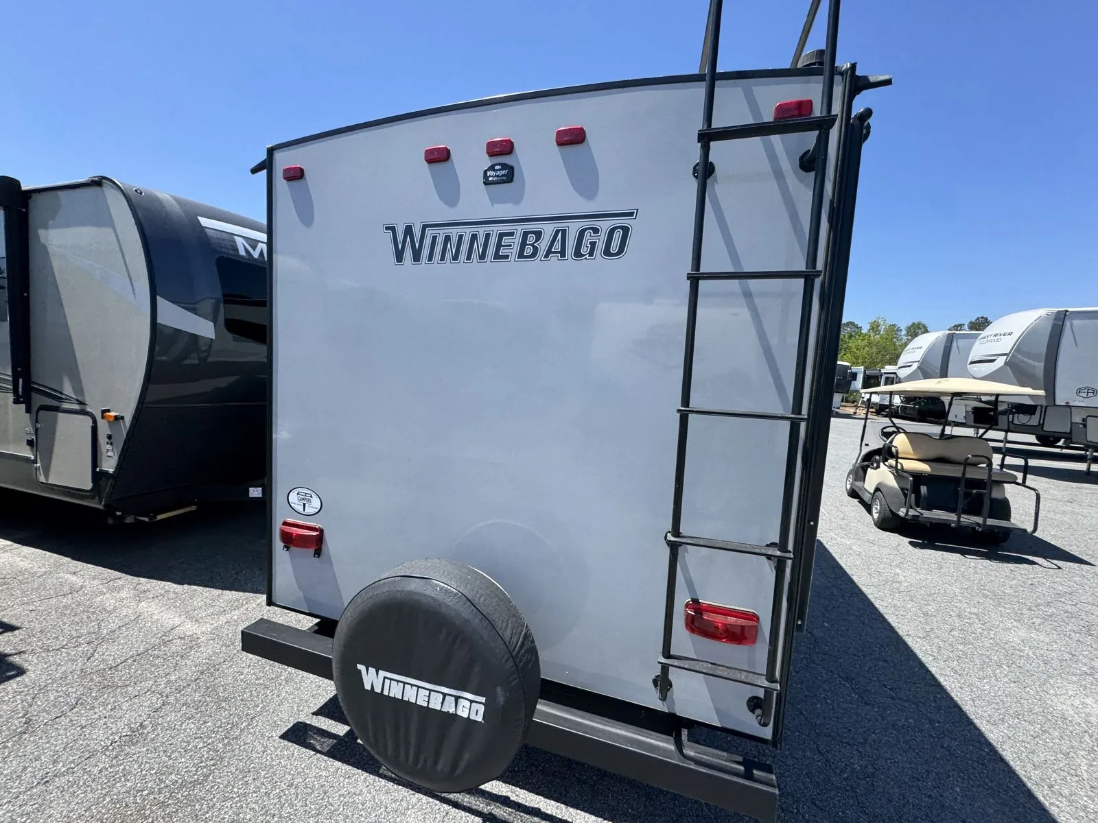 2019 Winnebago Micro Minnie 2106DS - Photo 4