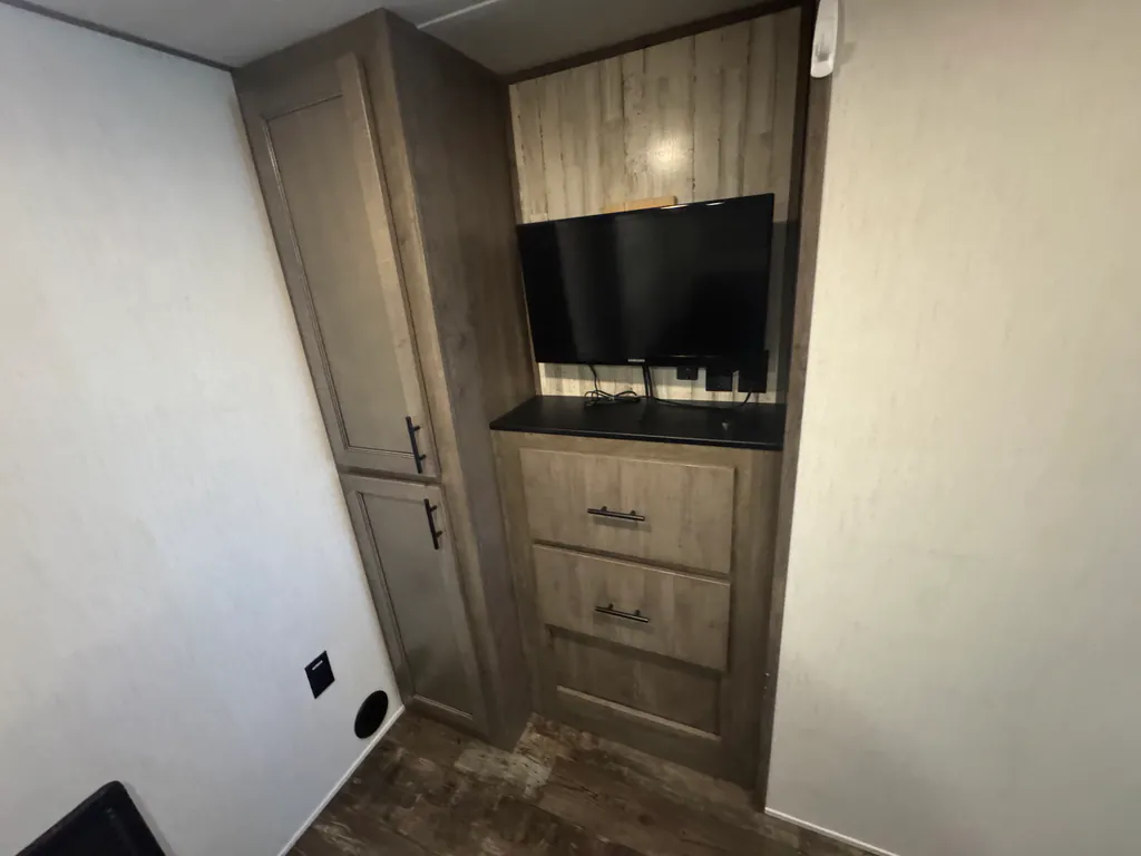 2022 Forest River Sabre 36BHQ, Photos photo 19