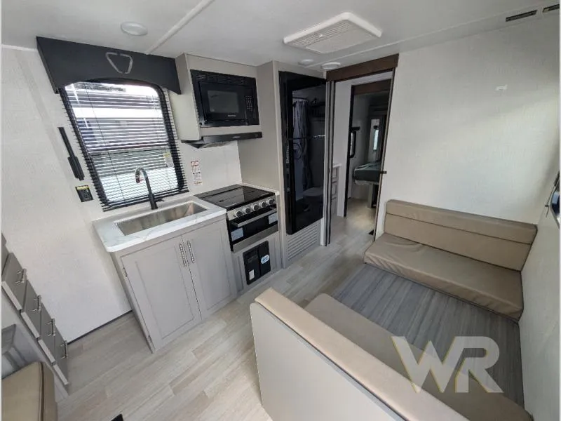 2027 Keystone RV Hideout 210RL - Photo 3