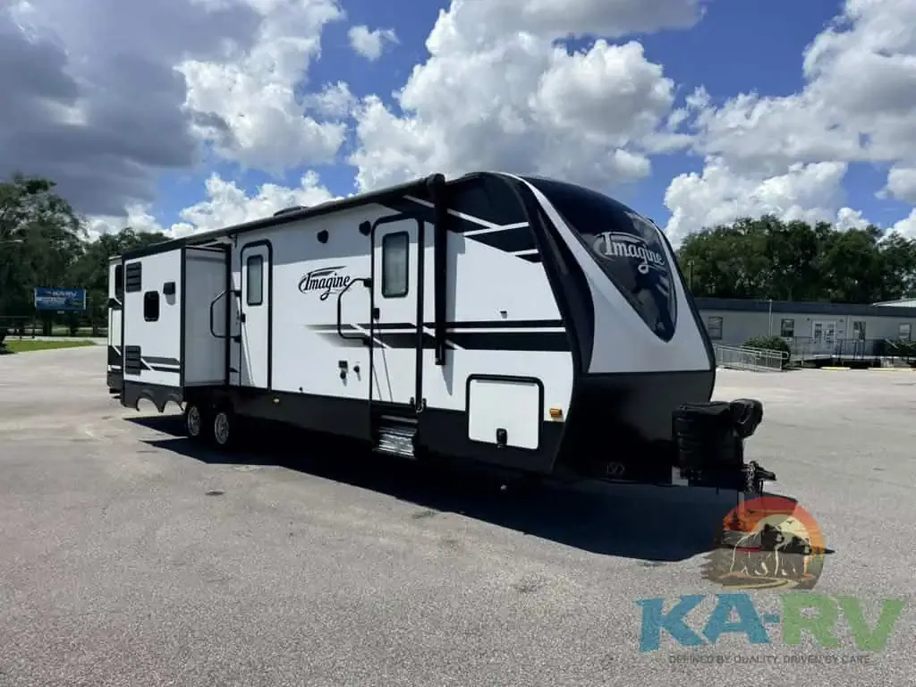 2020 Grand Design Imagine 3250BH - Photo 2