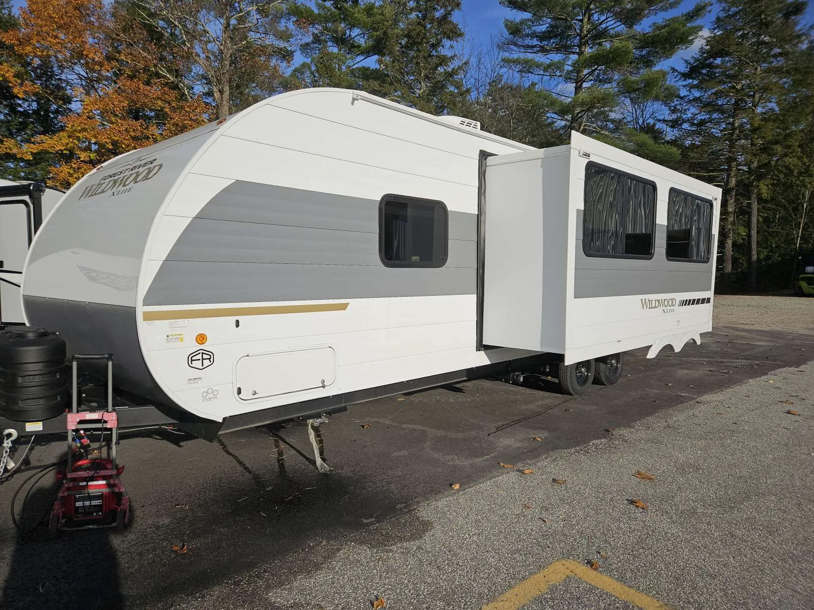 2026 Forest River Wildwood X-Lite 26ICE - Photo 4
