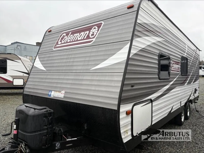 2018 Dutchmen Coleman Lantern Series 215BHWE - Photo 3
