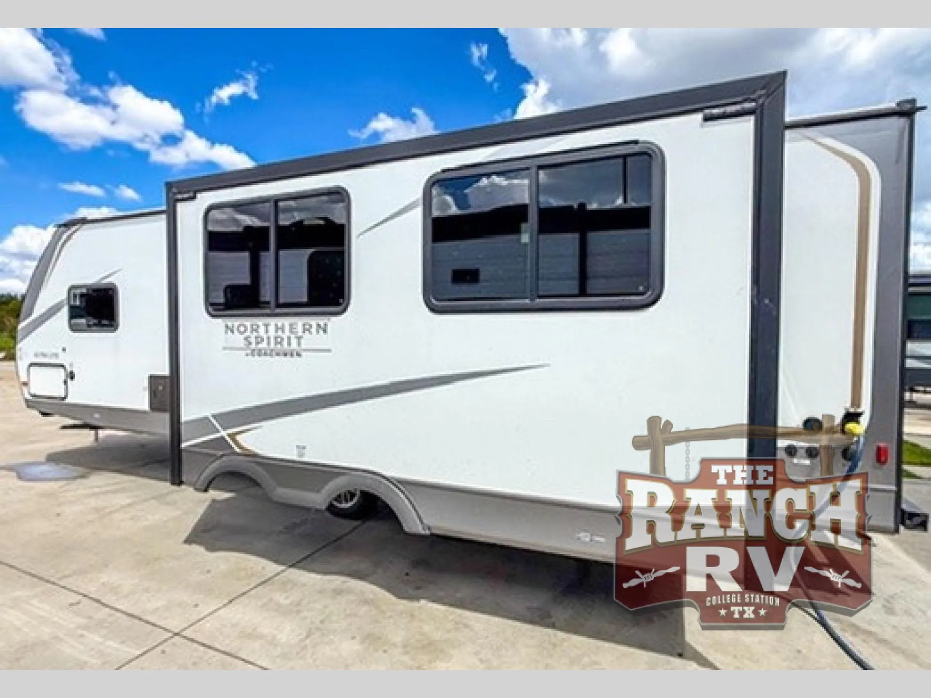 2025 Coachmen Northern Spirit Ultra Lite 2965RK - Photo 4