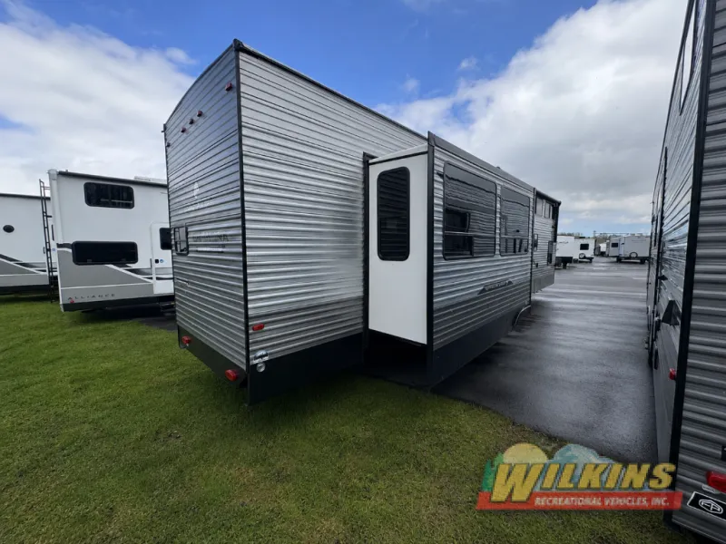 2026 Coachmen Catalina Destination 44CONDO - Photo 4