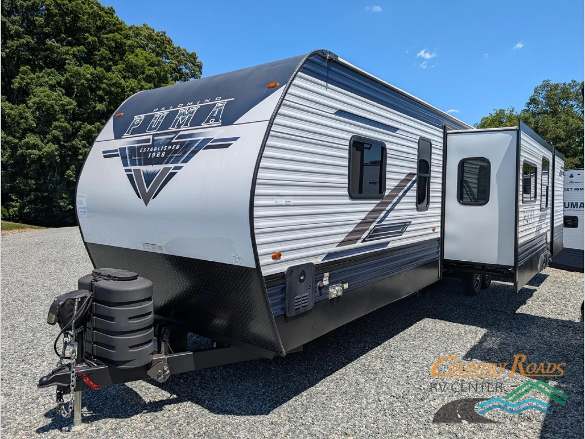 2024 Palomino Puma 32BH2B - Photo 4
