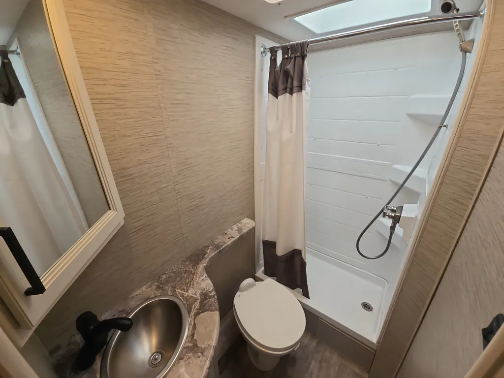 2024 Thor Motor Coach Freedom Elite 22FE, Photos photo 15