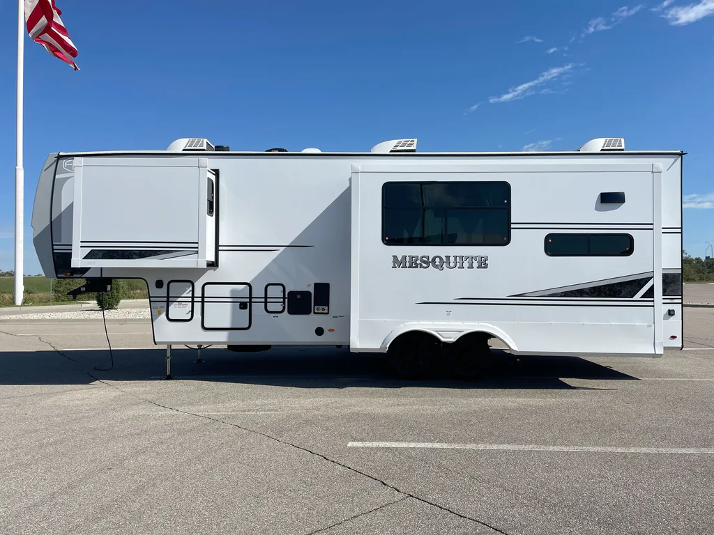 2027 Forest River Mesquite 3130ML, Photos photo 6