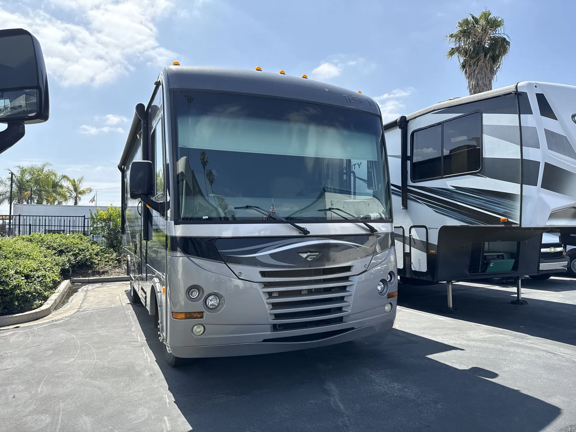 2016 Fleetwood Terra Se 29G - Photo 2