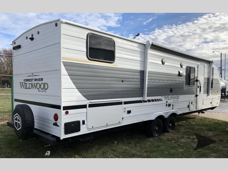 2026 Forest River Wildwood X-Lite 273QBXLX - Photo 2