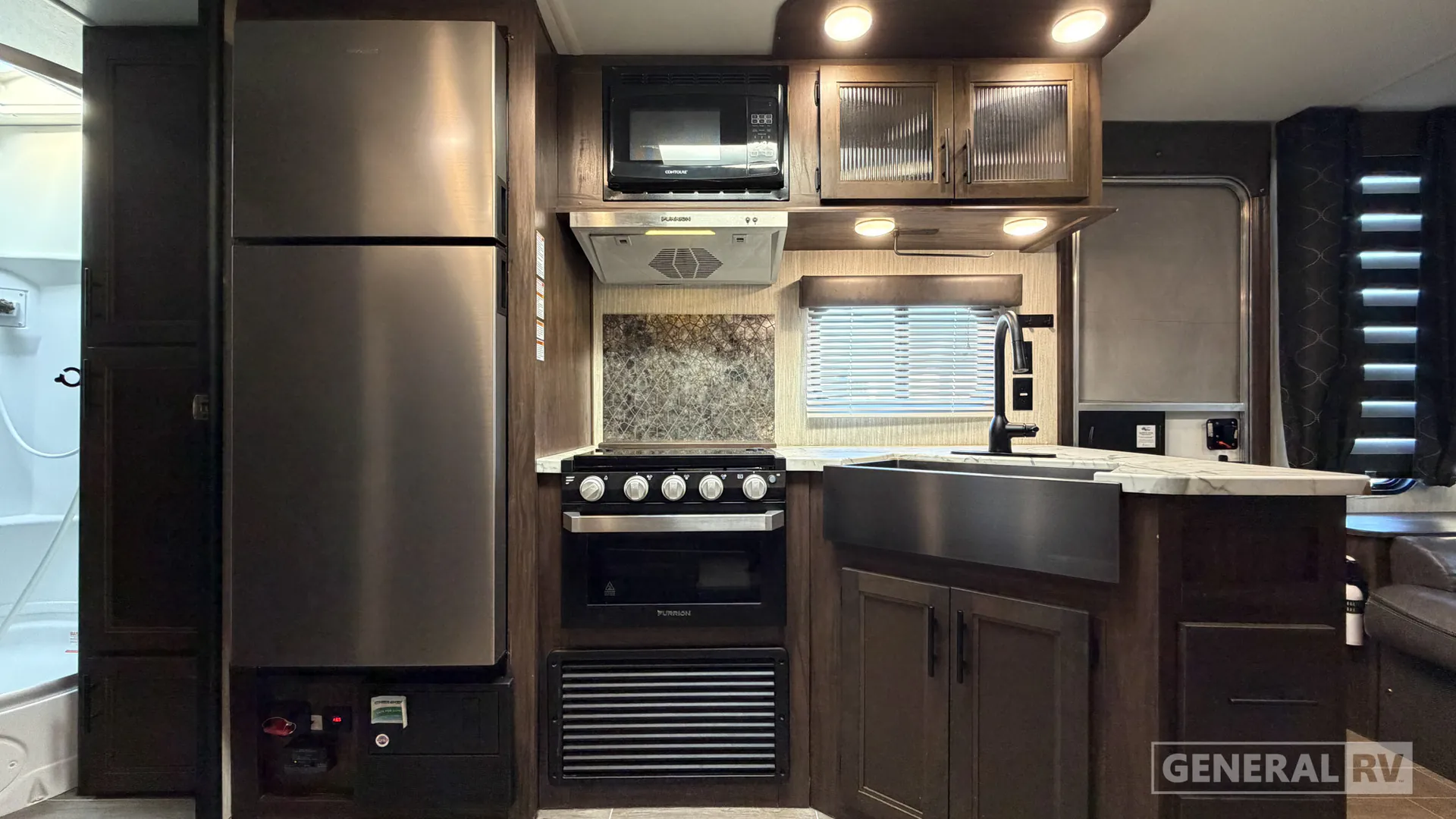 2020 Forest River Cherokee Grey Wolf 23MK — Photo 6