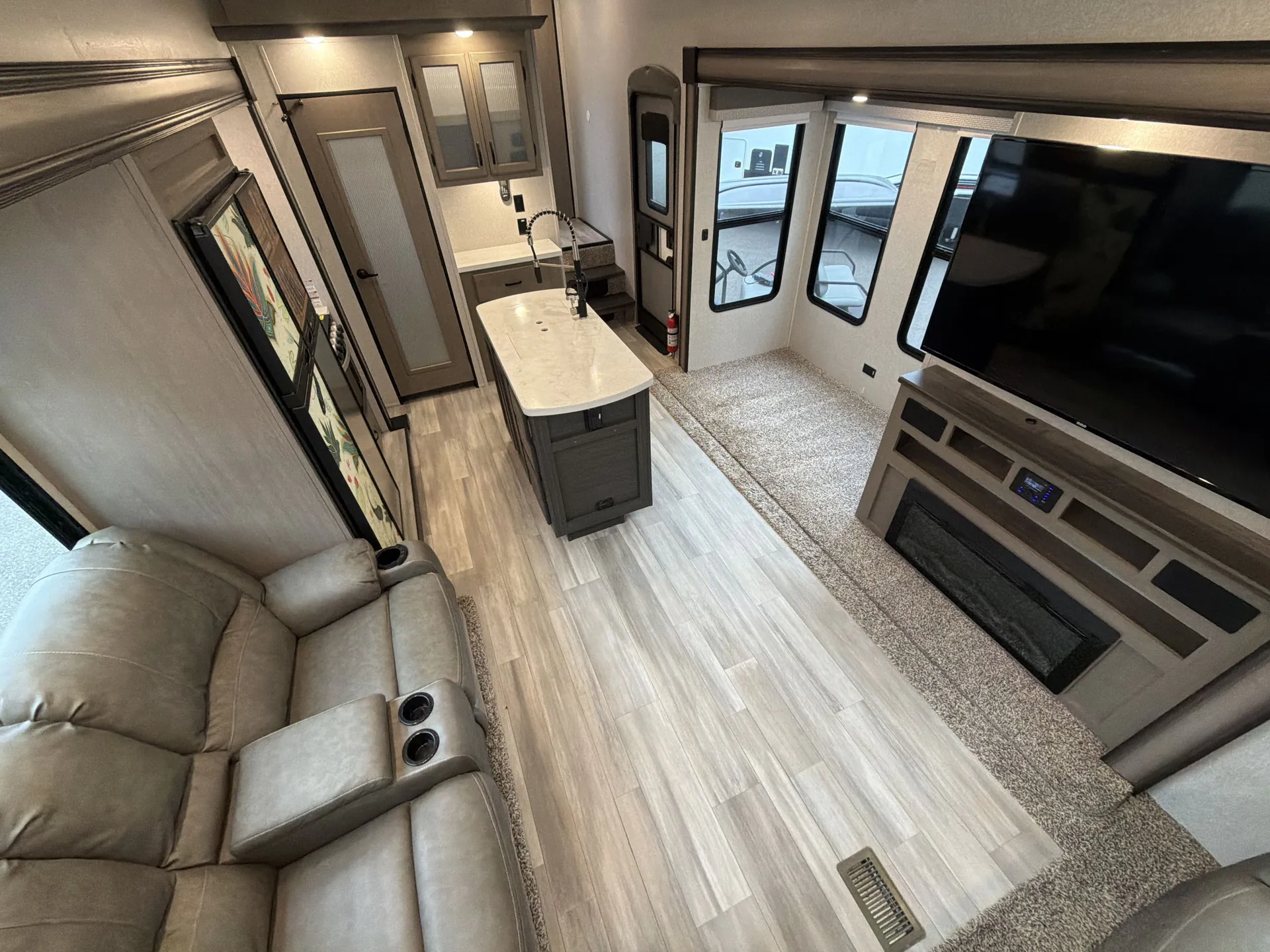 2022 Coachmen Chaparral 298RLS — living area main