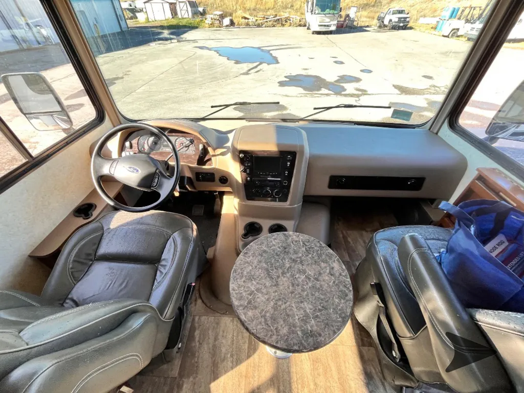 2017 Forest River Georgetown 364TS, Photos photo 10