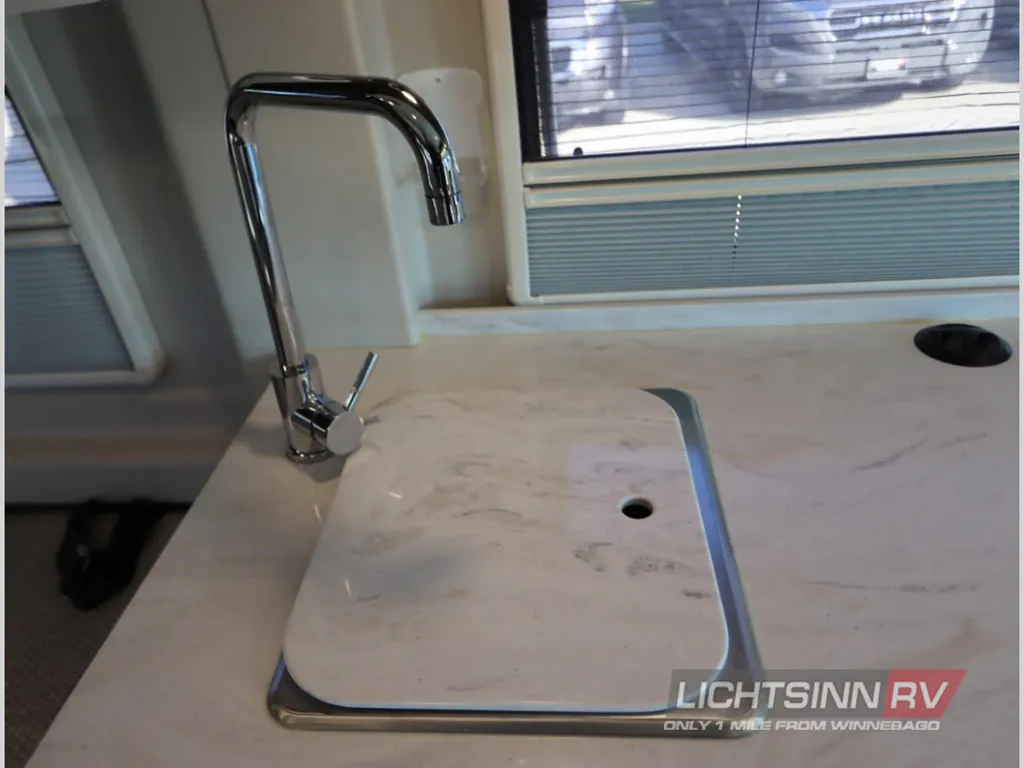 2022 Winnebago Travato 59KL, Photos photo 26