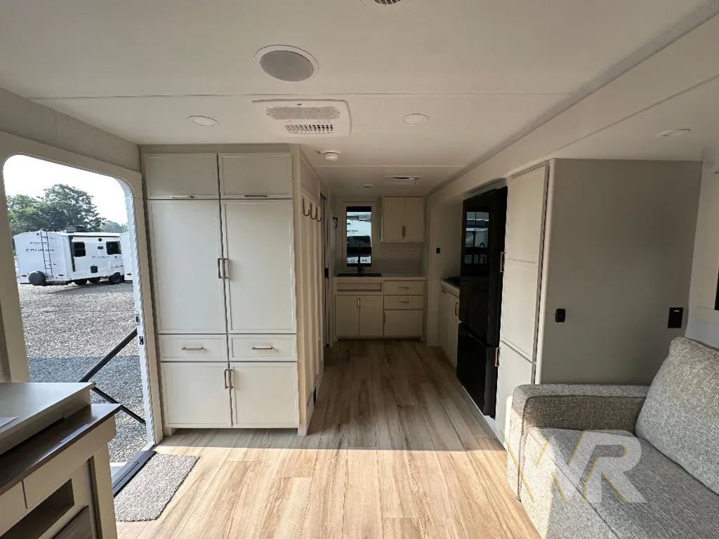 2026 Brinkley Model I 235, Photos photo 15