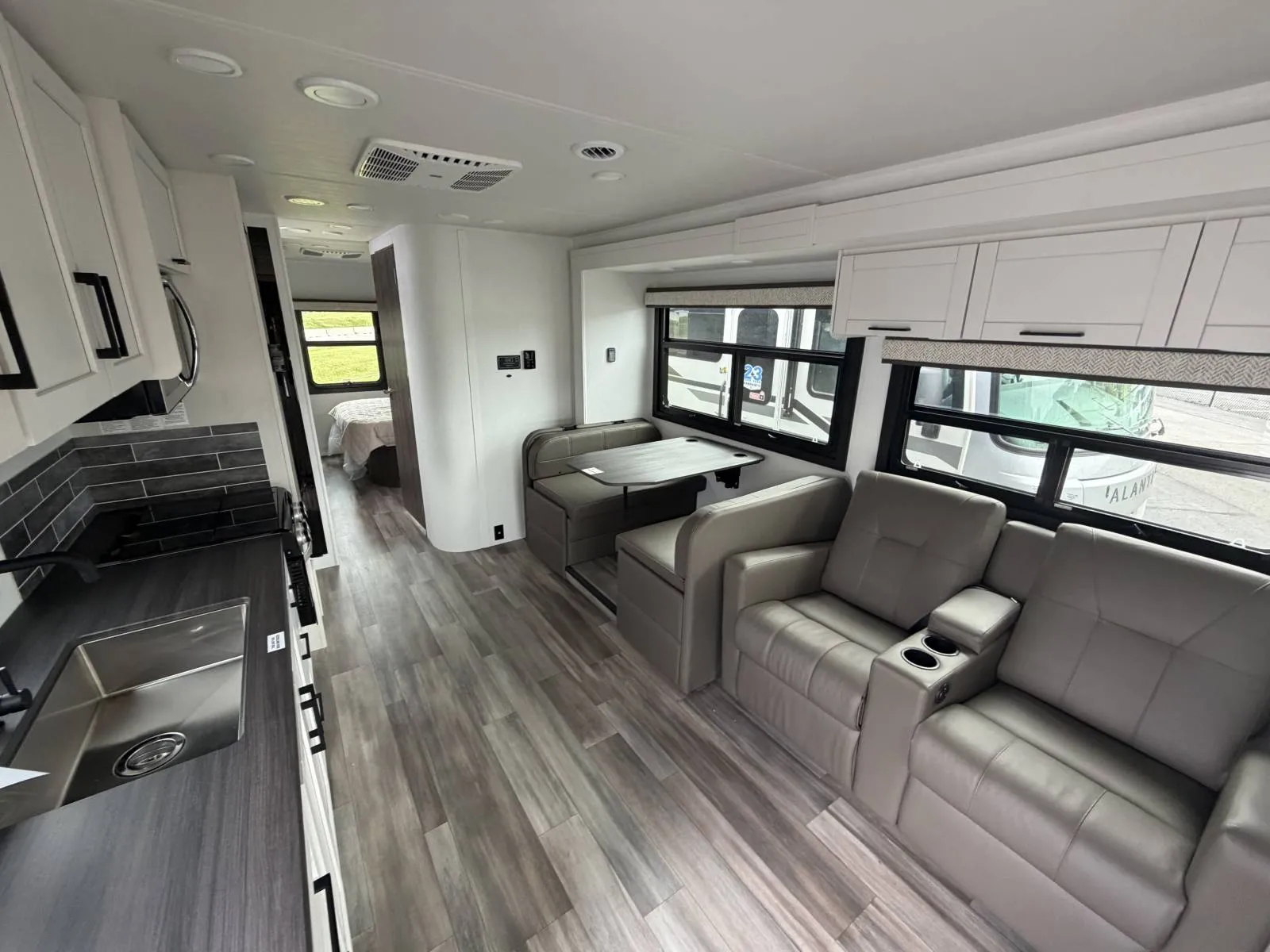 2026 Jayco Greyhawk 29MV - Photo 3