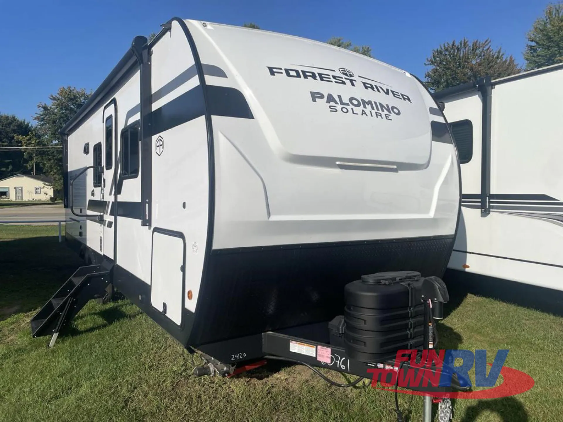 2026 Forest River Solaire 2420RBS - Photo 3