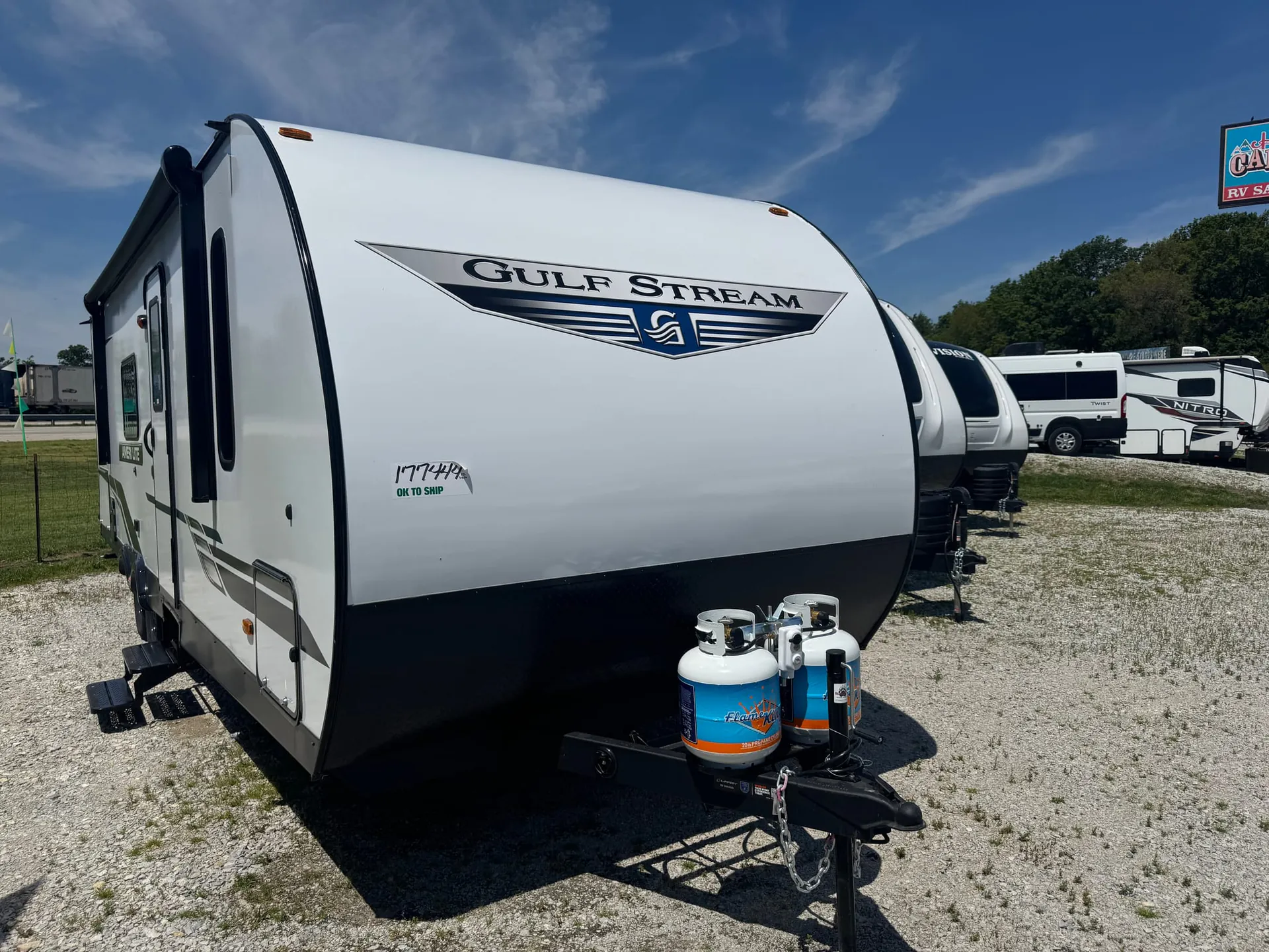 2026 Gulf Stream RV Ameri-Lite Ultra Lite 275FBG - Photo 2