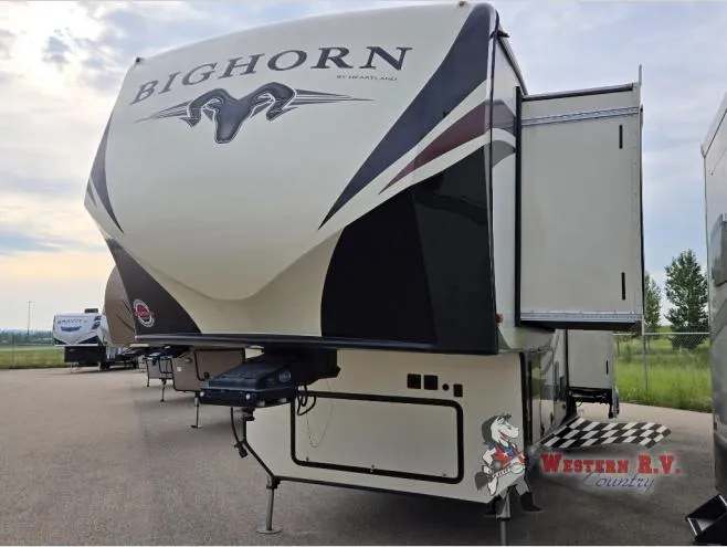 2017 Heartland Bighorn 3890SS - Main photo