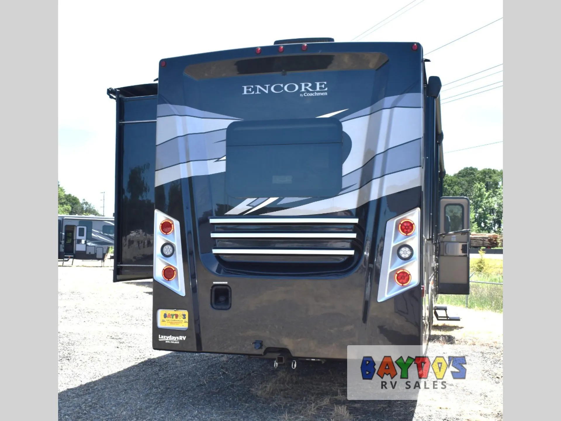 2023 Coachmen Encore 325SS - Photo 4