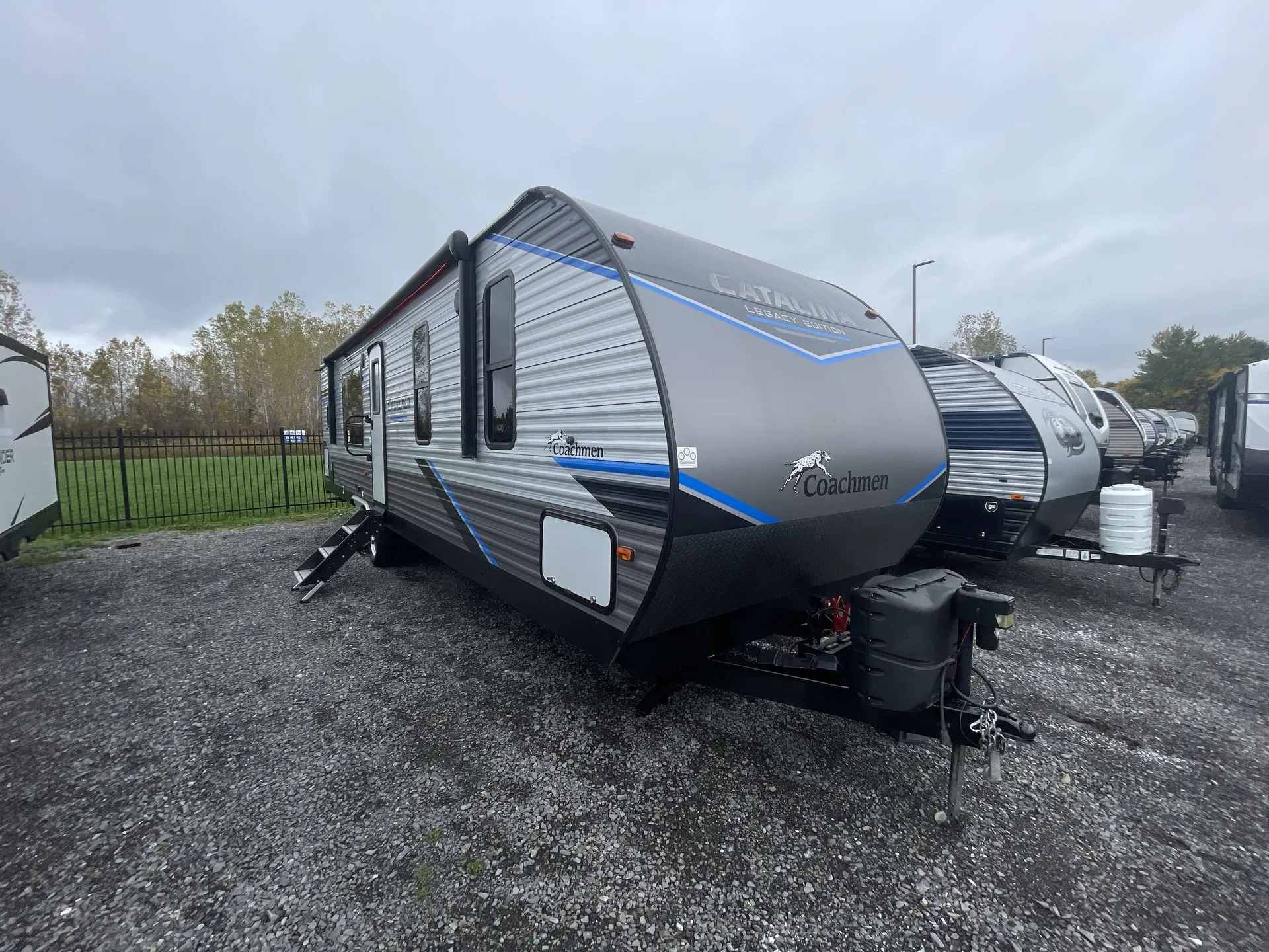 2022 Coachmen Catalina Legacy Edition 303RKDS - Photo 2