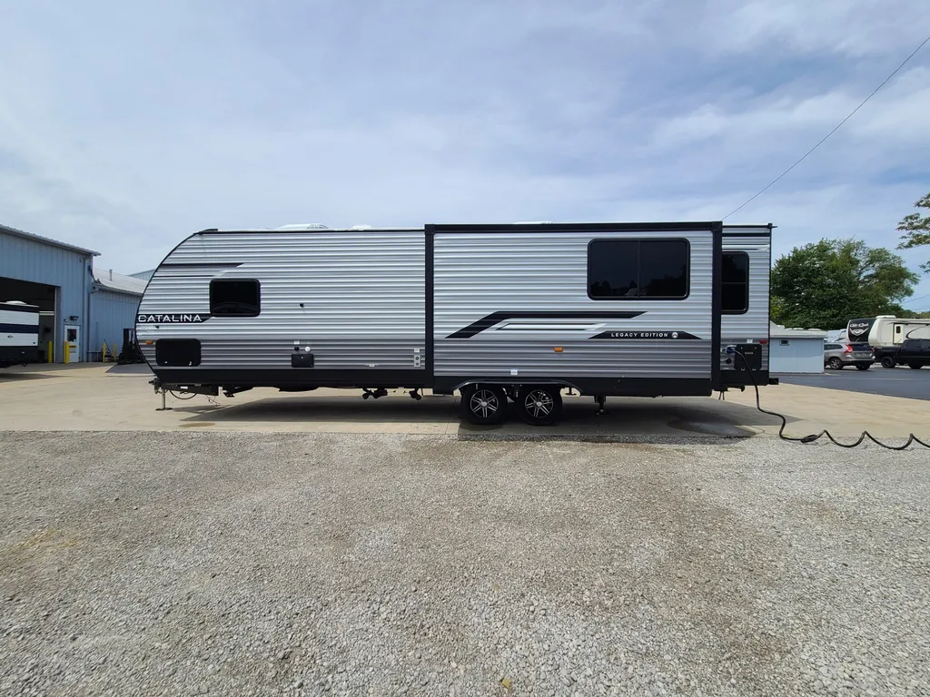 2026 Coachmen Catalina Legacy Edition 283RNR, Photos photo 4