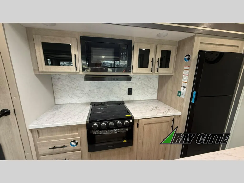 2026 East to West Della Terra 272RL, Photos photo 11