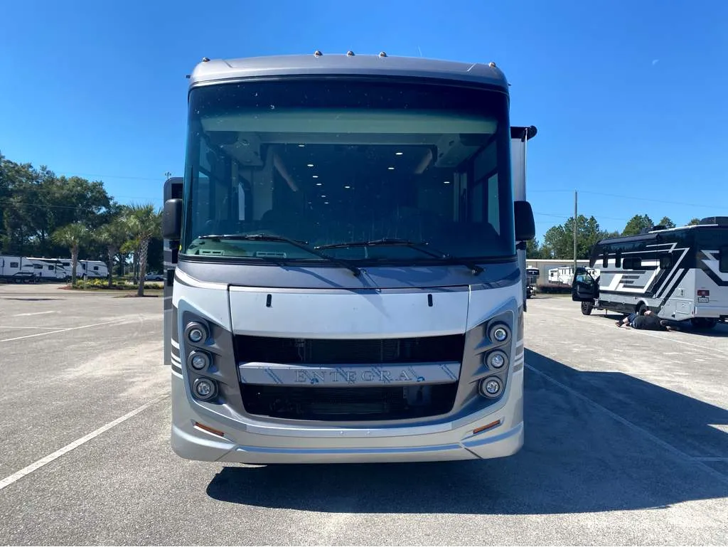 2026 Entegra Coach Vision XL 34G - Photo 3