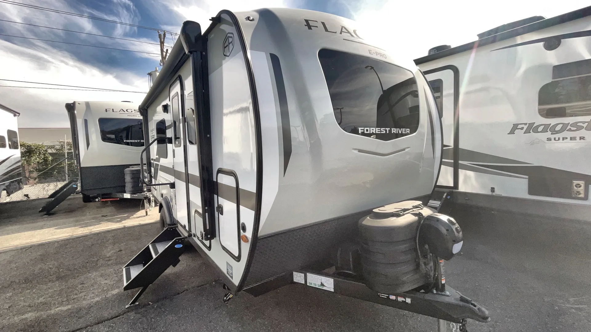 2026 Forest River Flagstaff E-Pro 19FD - Photo 2