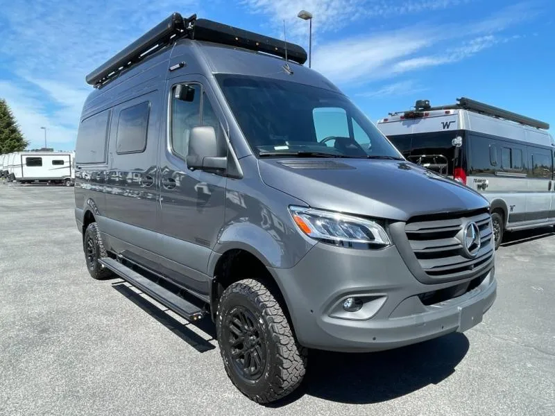 2027 Winnebago Revel Sport 44N - Photo 2