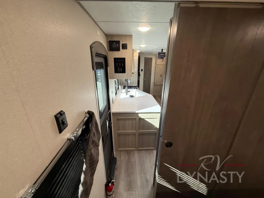 2026 Coachmen Catalina Legacy Edition 243RBS, Photos photo 64
