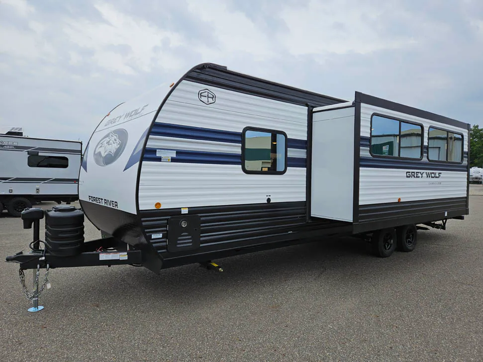 2027 Forest River Cherokee Grey Wolf 26DBH, Photos photo 4