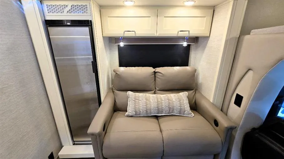 2025 Tiffin Wayfarer 25 XLW, Photos photo 10