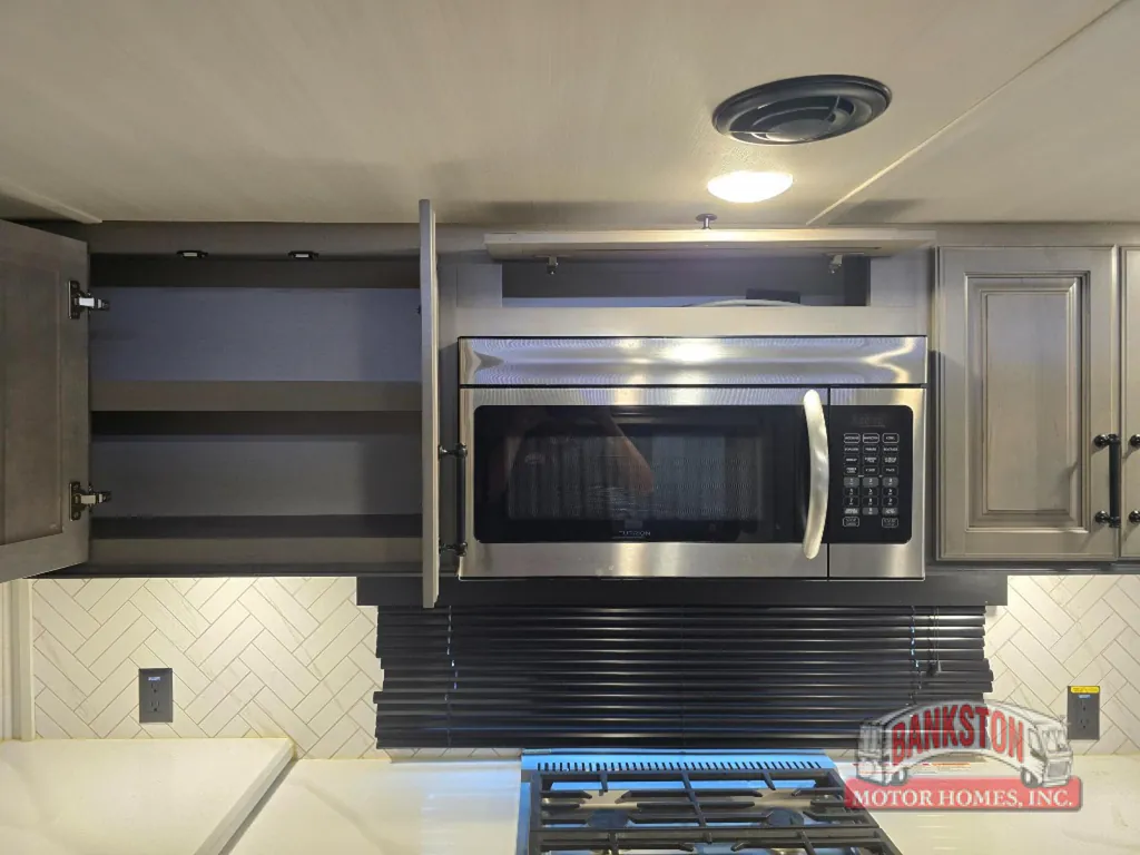 2023 Keystone Montana 3901RK, Photos photo 15