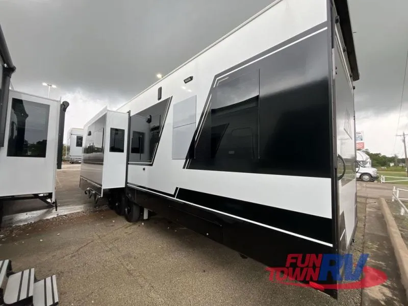 2026 Brinkley Model G 4100 - Photo 4