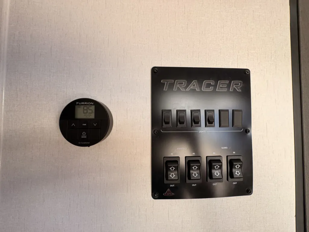 2027 Forest River Tracer 286RL, Photos photo 31