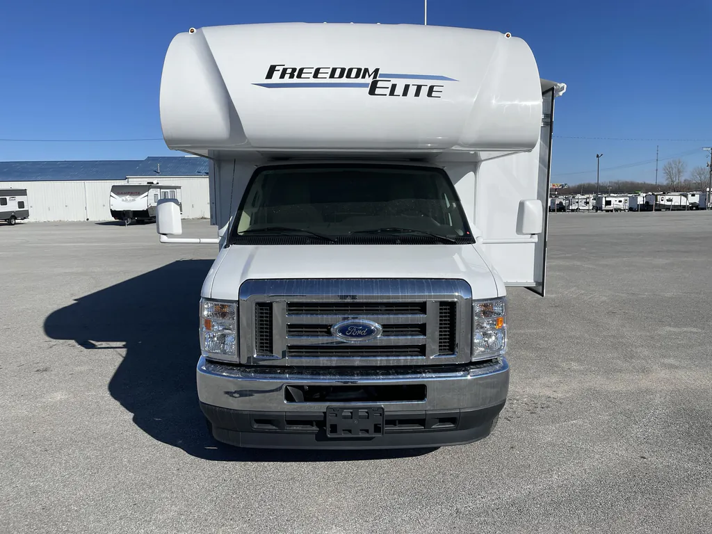 2025 Thor Motor Coach Freedom Elite 27HE, Photos photo 4