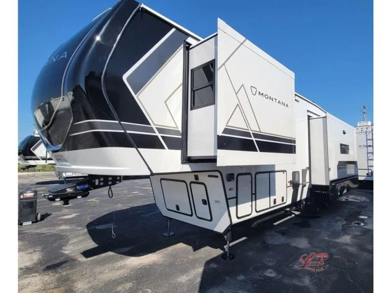 2026 Keystone Montana 3123RL - Photo 3