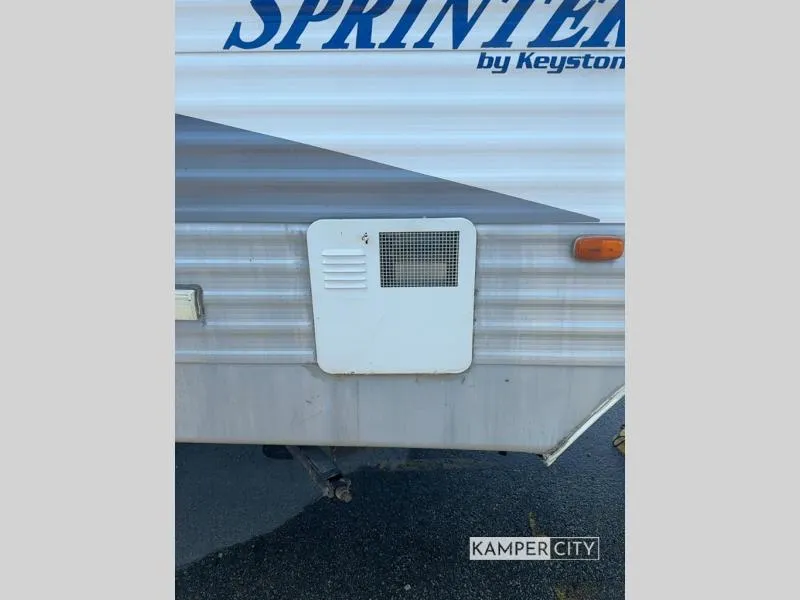 2005 Keystone RV Sprinter 300FKMS - Photo 3