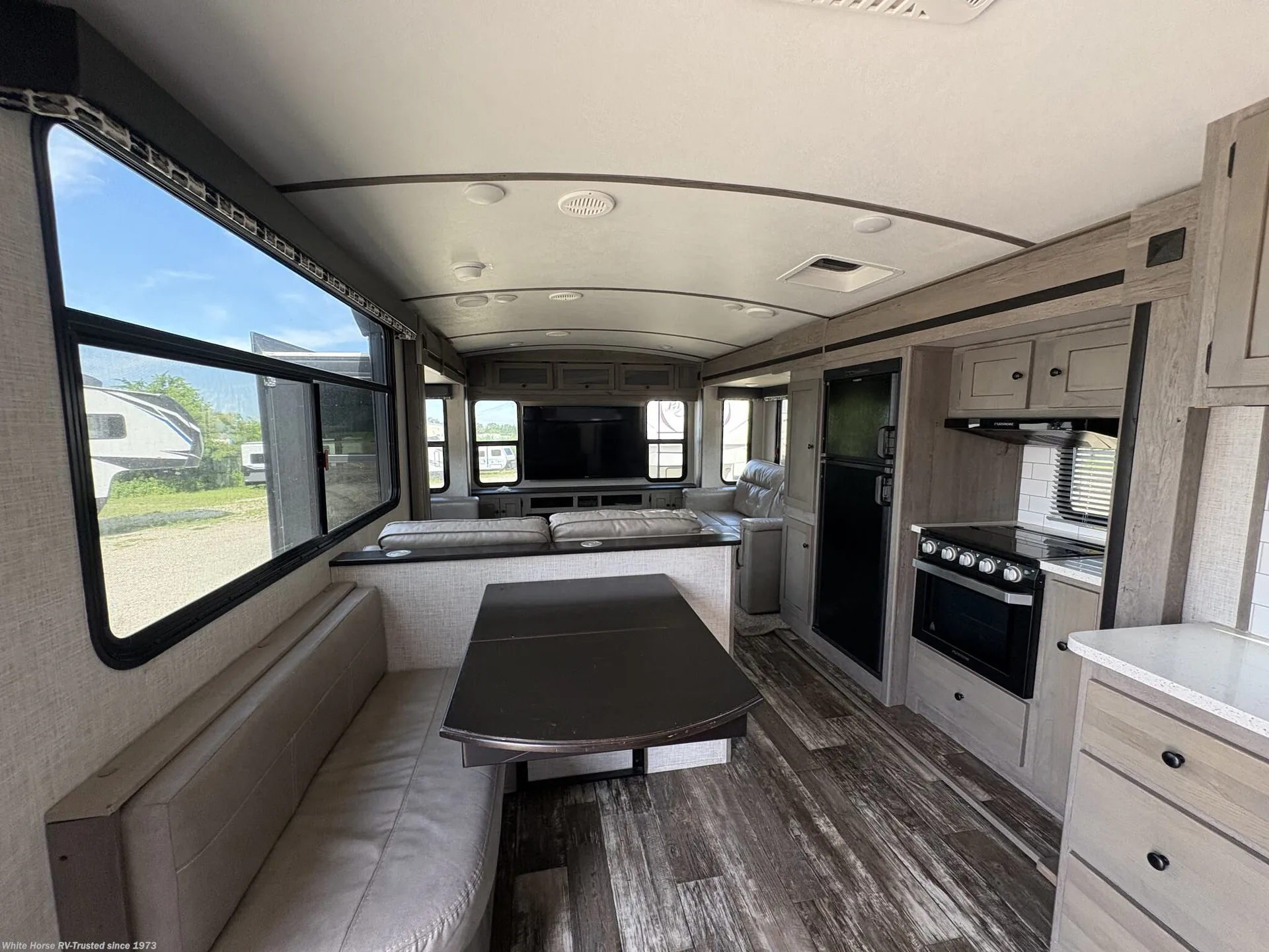 2019 Keystone Outback 341RD - Photo 4