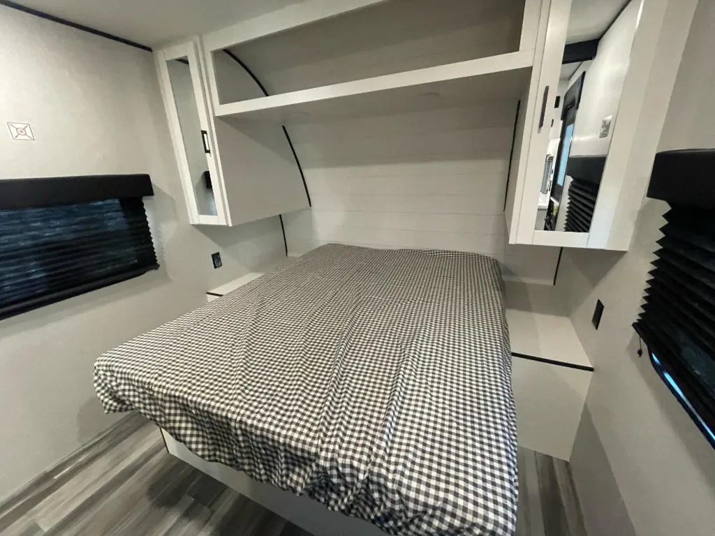 2026 Jayco Jay Flight SLX 321BDS, Photos photo 13